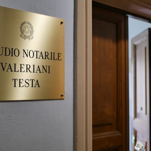 notaio Valeriani Bologna